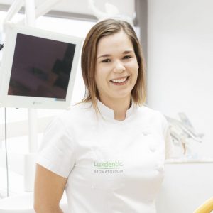 Magdalena Kerner, dentysta warszawa, stomatolog warszawa